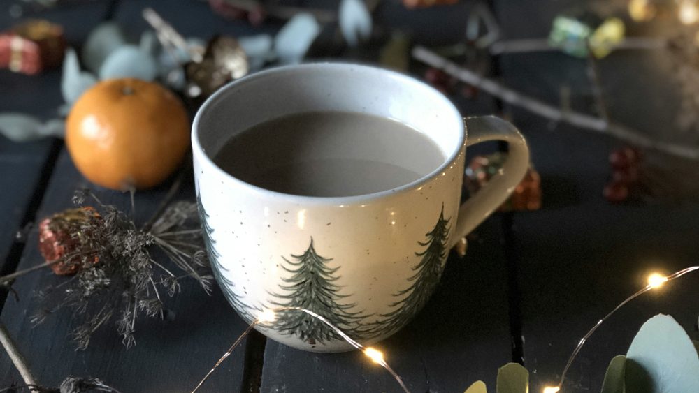 Getting Crafty With The Christmas Table