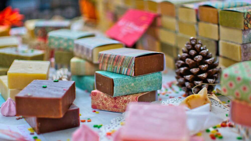 Supporting Local Businesses This Christmas