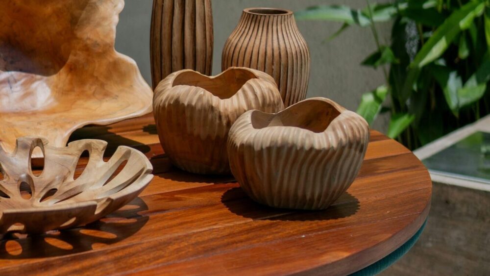Wood Crafts for Beginners – from First Project to Insured Side Hustle 